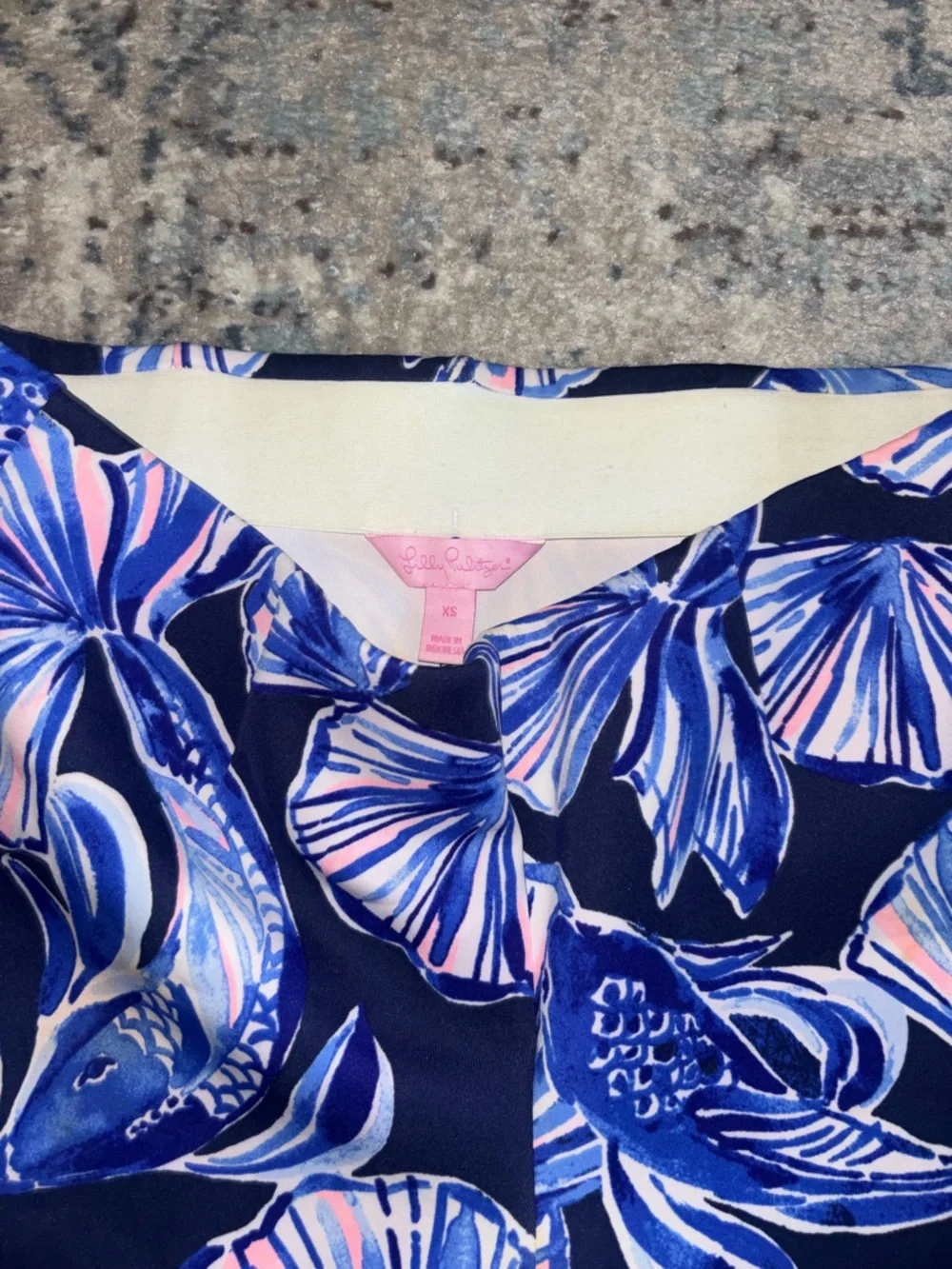 Lilly Pulitzer Adelia scuba short - Picture 6 of 6